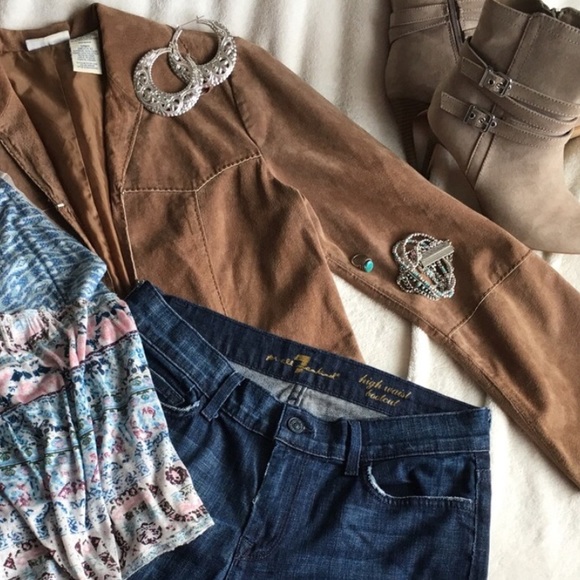 So Gypsy Silver Tone Hoop Earrings - Picture 2 of 8